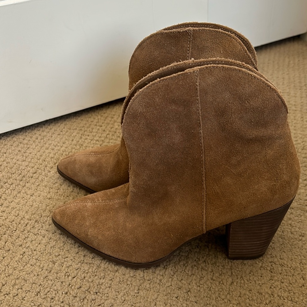 Splendid NWOT Paisley Tan Suede Western Ankle Booties 8.5